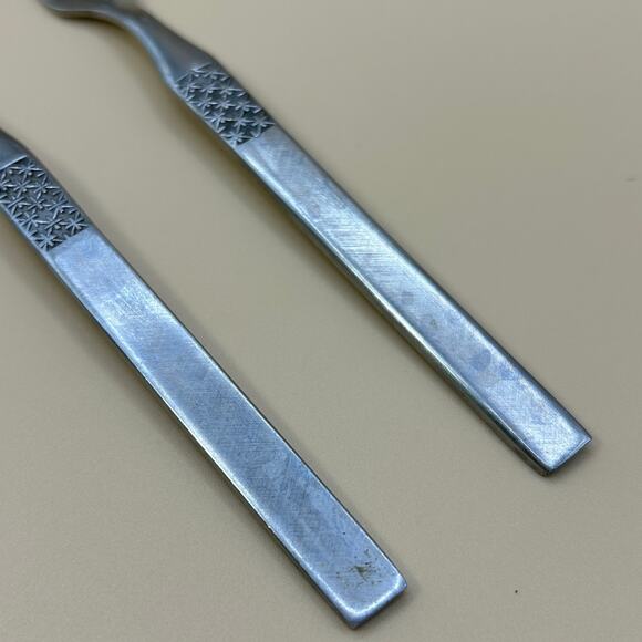 2 Cocktail Seafood Fork Oxford Hall Stainless Korea Snowflake Star - Picture 5 of 6